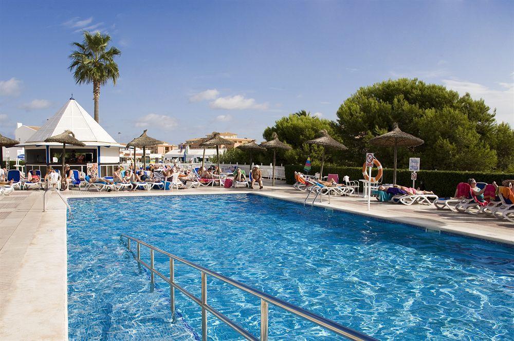 Globales Cala'N Bosch Hotel Cala en Bosc Exterior photo